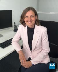 Frau Dr. Helena Möller